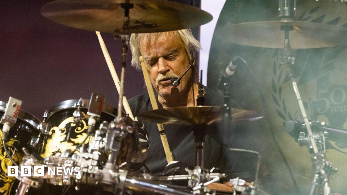 رحيل فرانك بيرد، درامر فرقة ZZ Top، عن عمر يناهز 77 عامًا