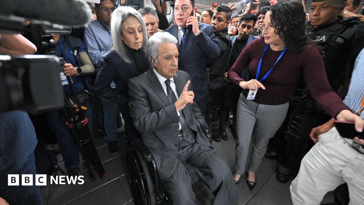 لينين مورينو: رئيس الإكوادور السابق في السجن بتهمة الفساد