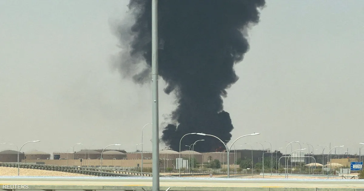 "الحديدة بيد الحوثيين: استهداف الرياض ومنشآت أرامكو كما أعلنوا"