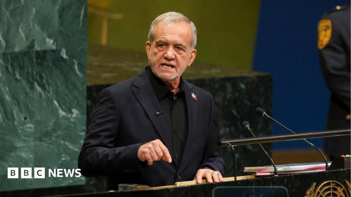 "رئيس إيران: لن نركع أبداً أمام ترامب!"